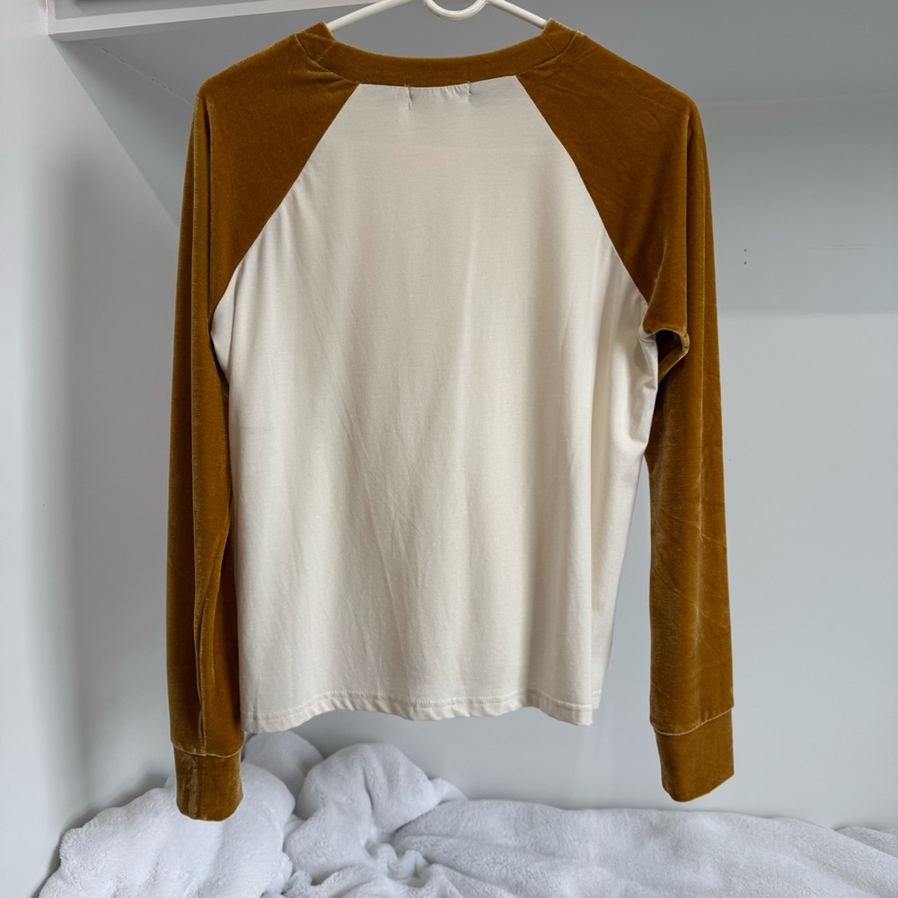 Altar'd State Gold and Cream Raglan Baseball Shirt - Size Small - Picture 2 of 11